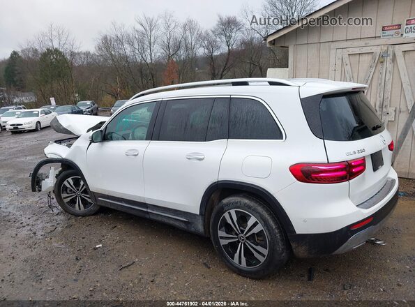 W1N4M4HB3SW398039 2025 MERCEDES-BENZ GLB-CLASS White Vista interior de 360 grados