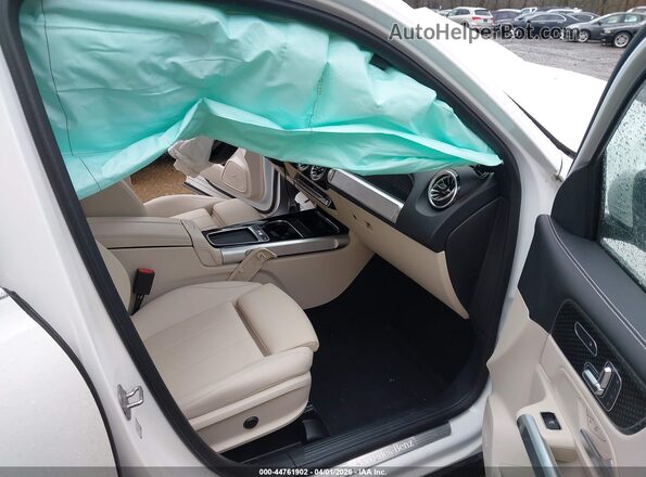 W1N4M4HB3SW398039 2025 MERCEDES-BENZ GLB-CLASS White Vista interior delantera