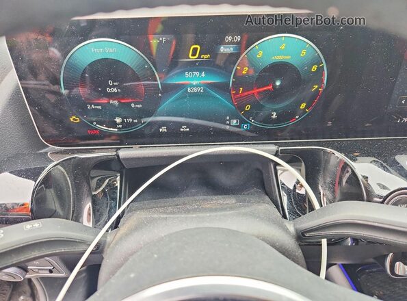 W1N4N4HB0MJ136296 2021 MERCEDES-BENZ GLA Black Instrument cluster view