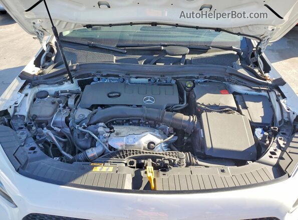 W1N4N4HB0NJ322941 2022 MERCEDES-BENZ GLA White Widok komory silnika
