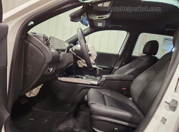 W1N9M0KB8RN077525 2024 MERCEDES-BENZ EQB White Սալոնի դիմացի տեսք