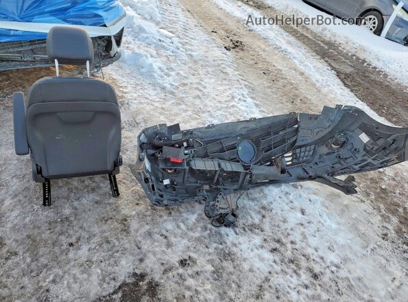 W1YV0CEY7P4243471 2023 MERCEDES-BENZ METRIS White Widok naklejki z numerem VIN