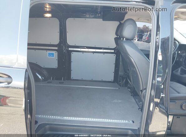 W1YV0CEYXP4287917 2023 MERCEDES-BENZ METRIS Black VIN կոդի պիտակի տեսք