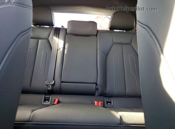WA13UBFZ5SP044390 2025 AUDI Q4 Gray 