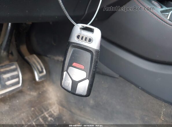 WA1A4AFY9J2063237 2018 AUDI SQ5 Серый 