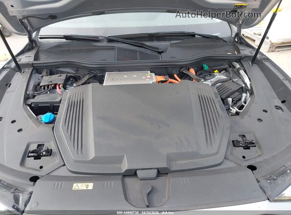 WA1AAAGE0MB025624 2021 AUDI E-TRON Gray Вид ззаду