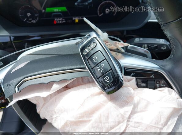 WA1AAAGE4MB008356 2021 AUDI E-TRON Black 