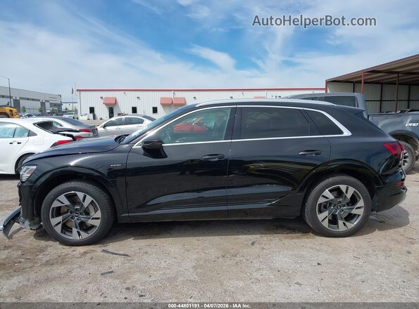 WA1AAAGE4MB008356 2021 AUDI E-TRON Black 