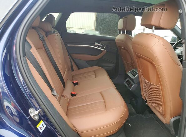 WA1AAAGE6NB007758 2022 AUDI E-TRON Blue 
