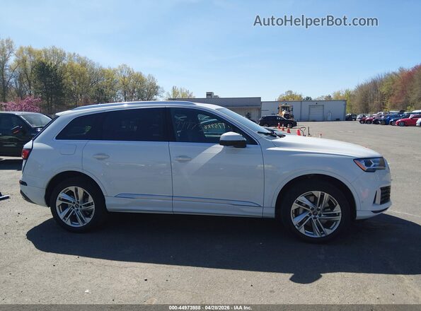 WA1ACBF78PD010557 2023 AUDI Q7 White 