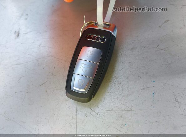 WA1ACBFZ2PP058040 2023 AUDI Q4 Gray Вид панелі приладів