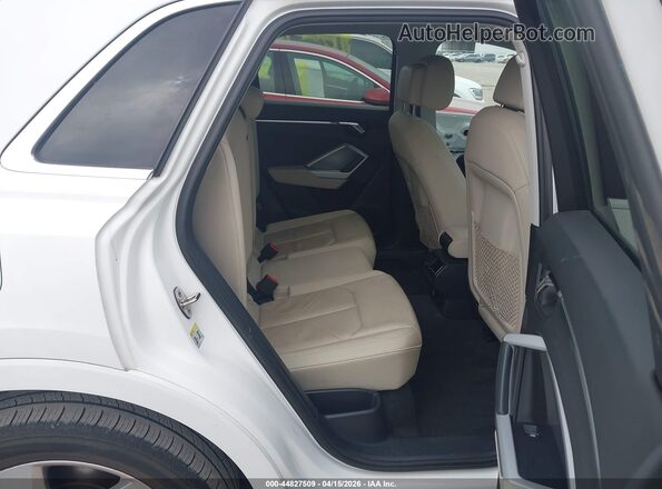 WA1AECF34L1106467 2020 AUDI Q3 Белый Вид наклейки с VIN-кодом