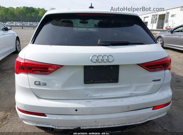 WA1AECF35K1086874 2019 AUDI Q3 Белый Вид спереди