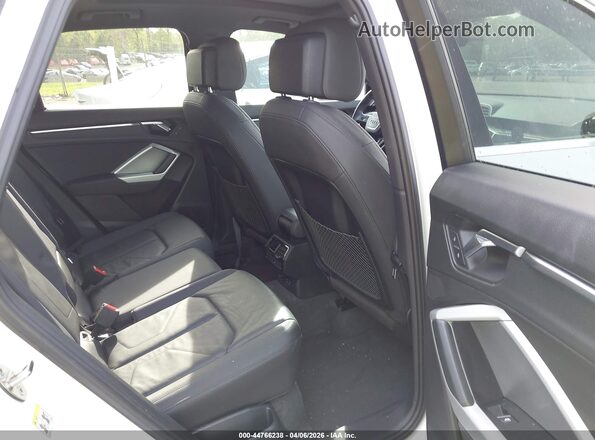 WA1AECF35K1086874 2019 AUDI Q3 Белый Вид наклейки с VIN-кодом
