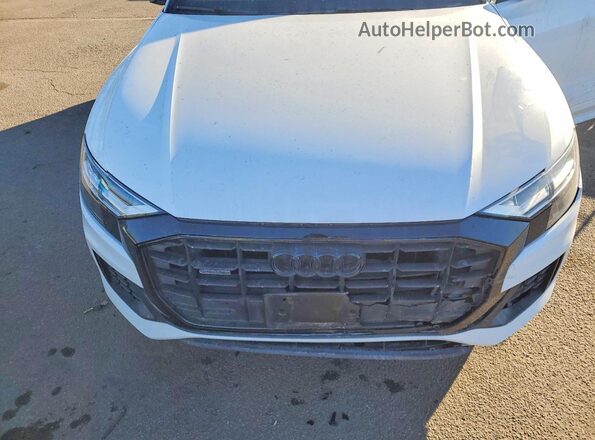 WA1AVAF17LD019101 2020 AUDI Q8 White ძრავის განყოფილების ხედი