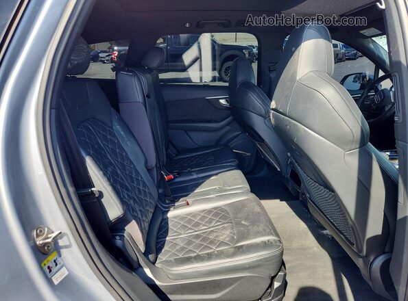 WA1AWAF7XLD013276 2020 AUDI SQ7 Silver უკანა სავარძლების ხედი