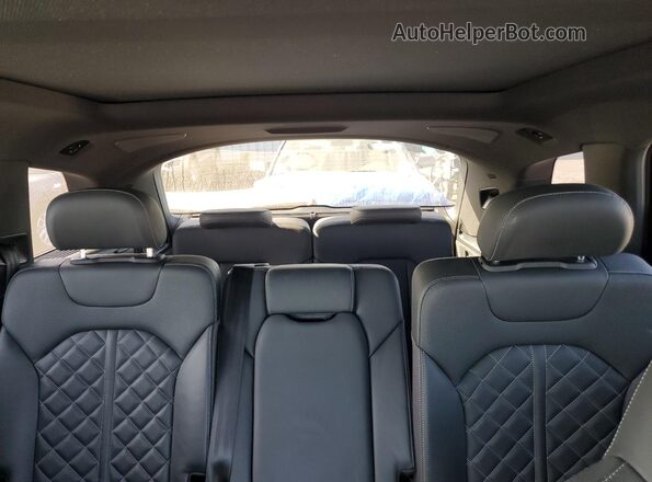 WA1AWBF73MD024367 2021 AUDI SQ7 Black Rear seats view