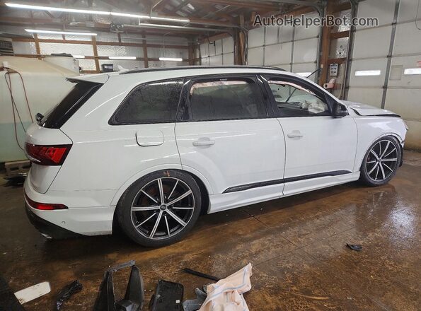 WA1AWBF74MD010963 2021 AUDI SQ7 Белый Задняя правая четверть