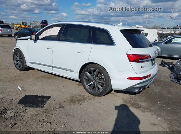 WA1AWBF78MD023957 2021 AUDI SQ7 White 