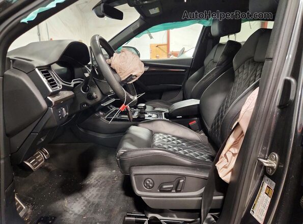 WA1B4AFY3P2189672 2023 AUDI SQ5 Gray წინა სალონის ხედი