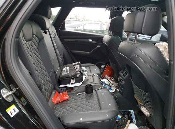WA1B4AFY5P2149965 2023 AUDI SQ5 Black Rear interior view
