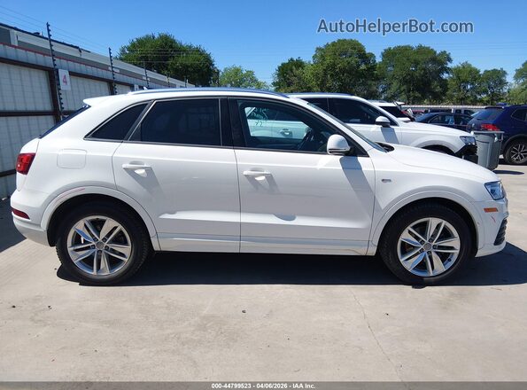 WA1BCCFS3JR001399 2018 AUDI Q3 White Սալոնի հետևի տեսք