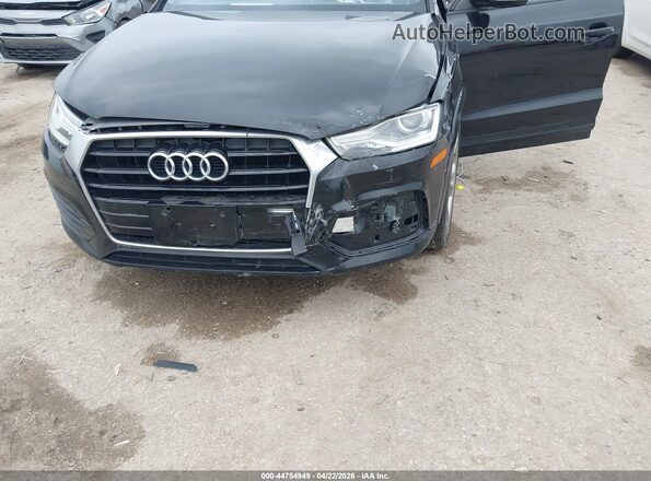 WA1BCCFS4JR017935 2018 AUDI Q3 Black Front view
