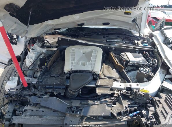 WA1BVAF13KD011547 2019 AUDI Q8 White Widok z tyłu