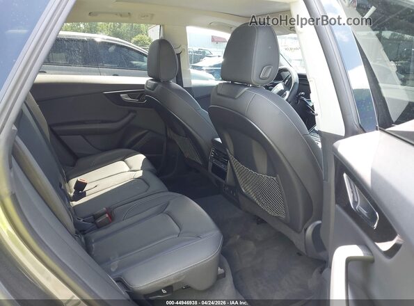 WA1BVAF16KD039634 2019 AUDI Q8 Gray VIN կոդի պիտակի տեսք