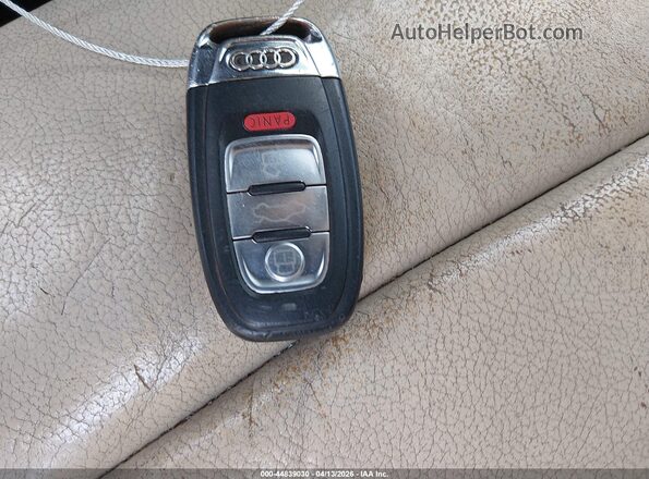 WA1C2AFP0HA097718 2017 AUDI Q5 Белый Вид панели приборов