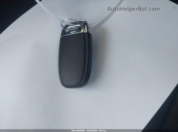 WA1C2AFP0HA098755 2017 AUDI Q5 Белый Вид панели приборов