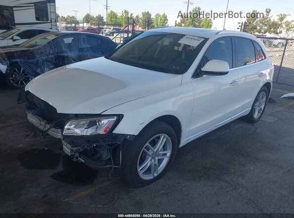 WA1C2AFP0HA098755 2017 AUDI Q5 Белый Передняя левая четверть