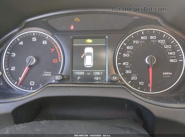 WA1C2AFP8HA096932 2017 AUDI Q5 Черный Вид задних сидений