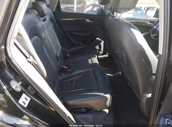 WA1C2AFP8HA096932 2017 AUDI Q5 Черный Вид наклейки с VIN-кодом