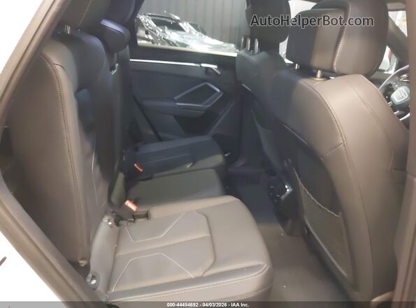 WA1DECF32S1027407 2025 AUDI Q3 White VIN კოდის სტიკერის ხედი