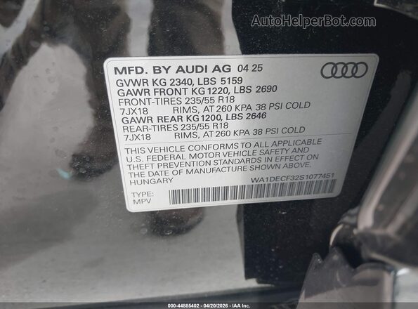 WA1DECF32S1077451 2025 AUDI Q3 Black ძრავის განყოფილების ხედი