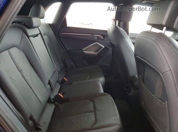 WA1DECF33N1131537 2022 AUDI Q3 Blue Հետևի նստատեղերի տեսք