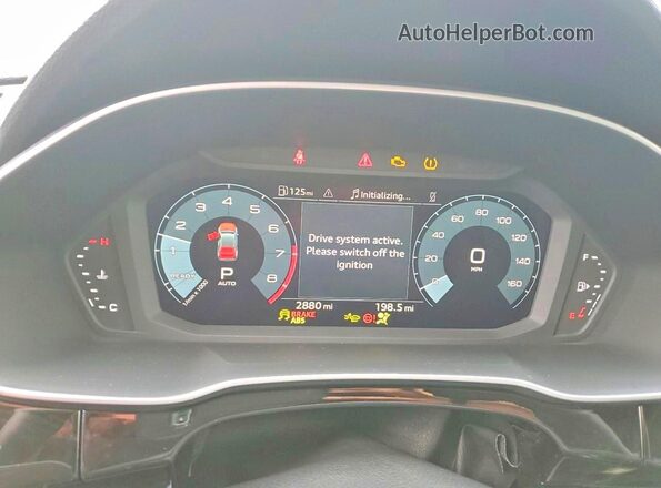 WA1DECF33S1008087 2025 AUDI Q3 Blue Instrument cluster view