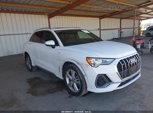 WA1DECF34L1020668 2020 AUDI Q3 White Vista frontal