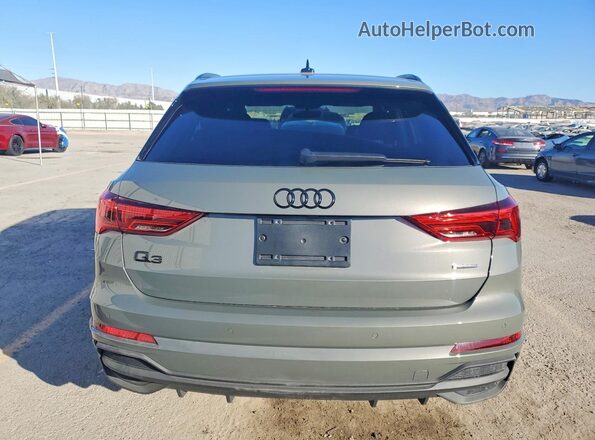 WA1DECF34S1005781 2025 AUDI Q3 Gray Вид ззаду
