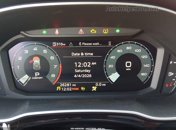 WA1DECF35R1102644 2024 AUDI Q3 Red Вид задніх сидінь