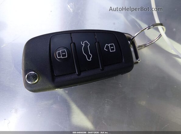 WA1DECF35R1102644 2024 AUDI Q3 Red Вид панелі приладів