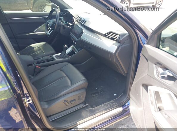 WA1DECF37M1023968 2021 AUDI Q3 Blue Սալոնի դիմացի տեսք