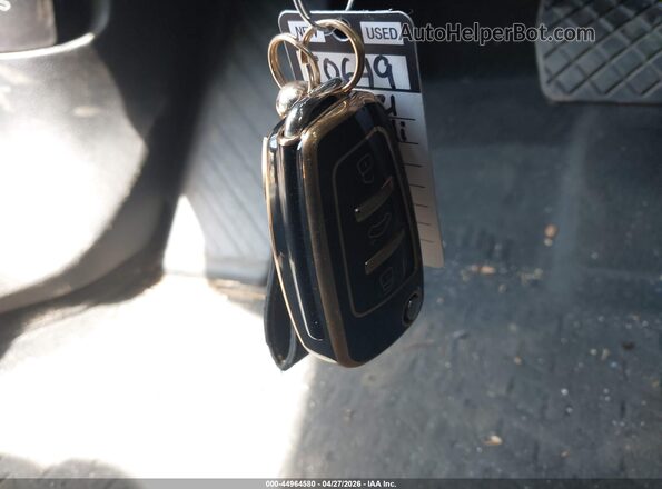 WA1DECF37M1023968 2021 AUDI Q3 Blue Առջևի վահանակի տեսք