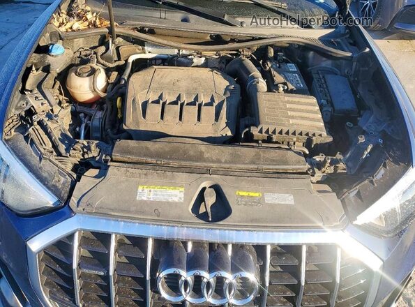 WA1DECF39M1017590 2021 AUDI Q3 Blue Engine compartment view
