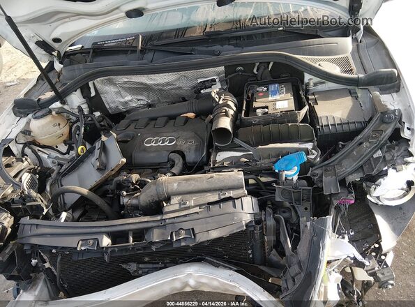 WA1ECCFS3JR026543 2018 AUDI Q3 Белый Вид сзади