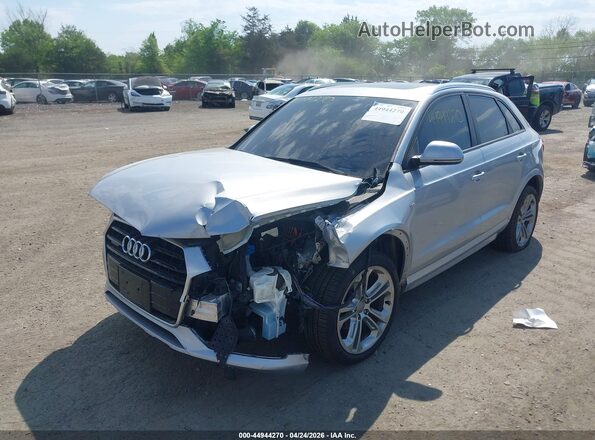 WA1ECCFS6JR014581 2018 AUDI Q3 Silver Front left