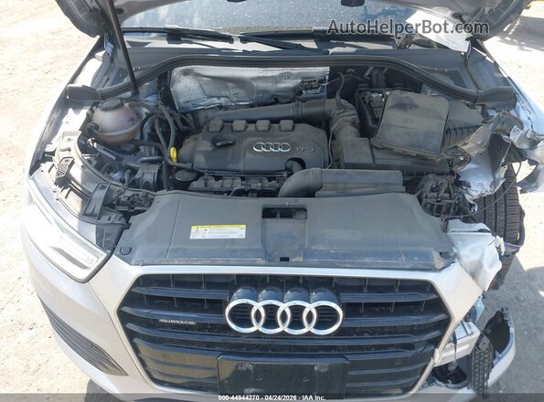 WA1ECCFS6JR014581 2018 AUDI Q3 Silver Rear view