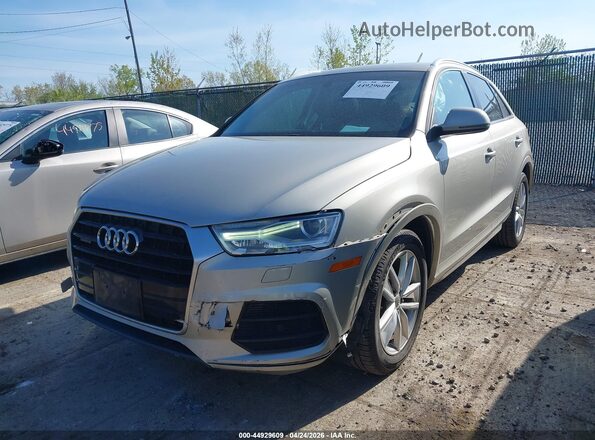 WA1ECCFS8HR014172 2017 AUDI Q3 Silver Vista tres cuartos delantera izquierda