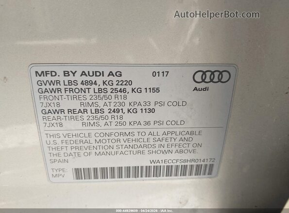 WA1ECCFS8HR014172 2017 AUDI Q3 Silver Vista del compartimento del motor